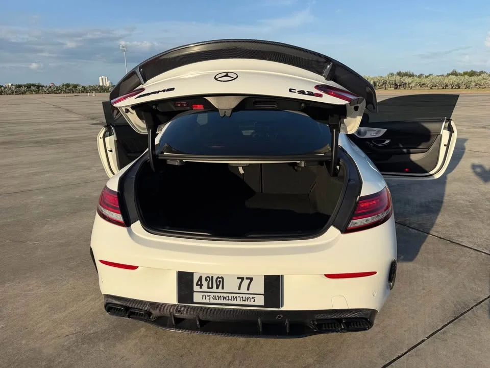 2019 Benz C-Class C205 2