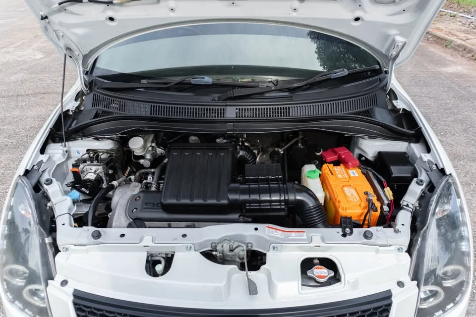 2010 Suzuki Swift I 3