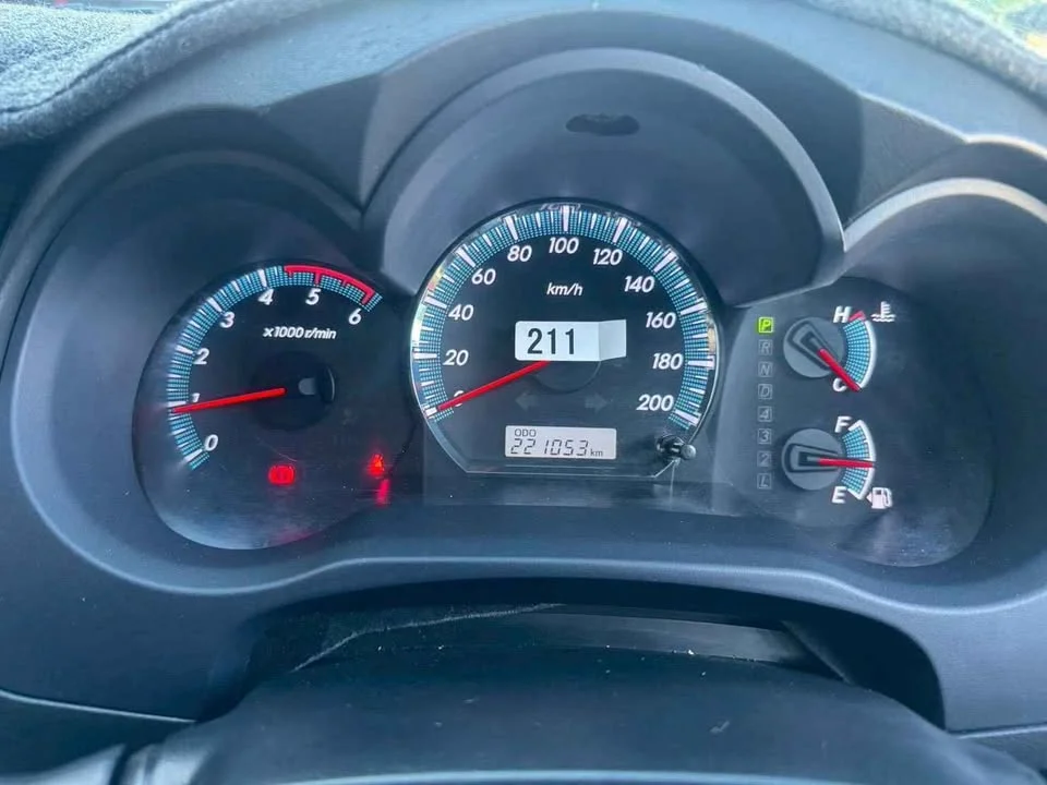 2013 Toyota Fortuner I 2