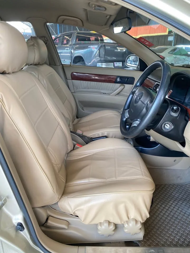 2005 Chevrolet Optra 3
