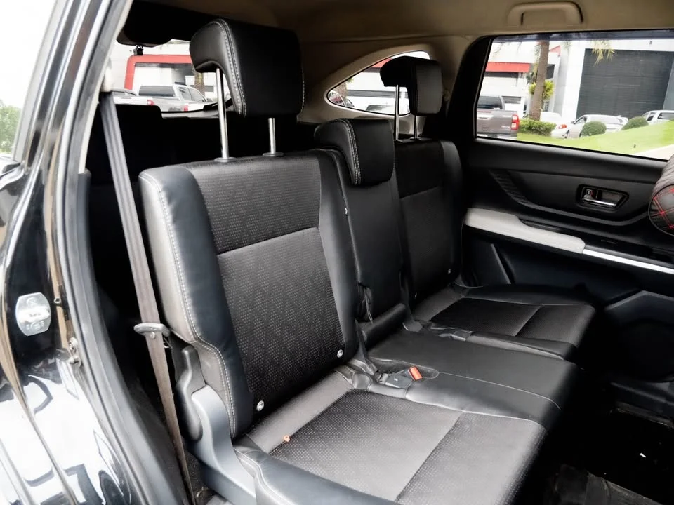 2023 Toyota Veloz III 2