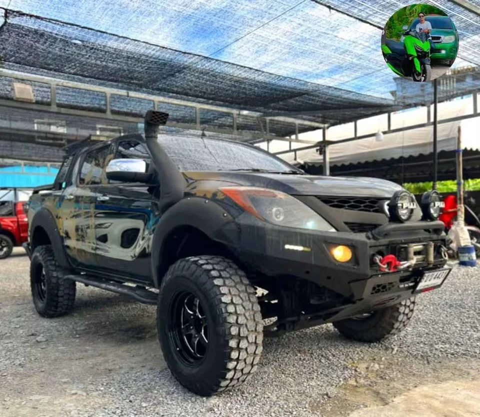 2012 Mazda BT-Series II 3