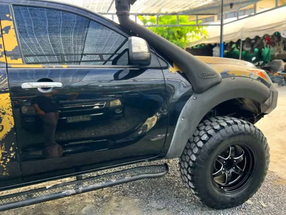 2012 Mazda BT-Series II 2