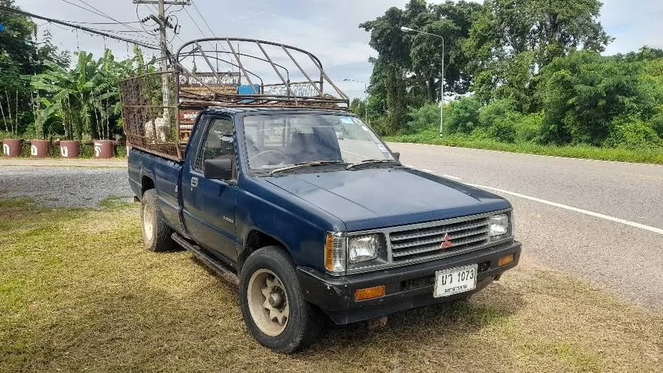 2027 Mitsubishi Triton II 3