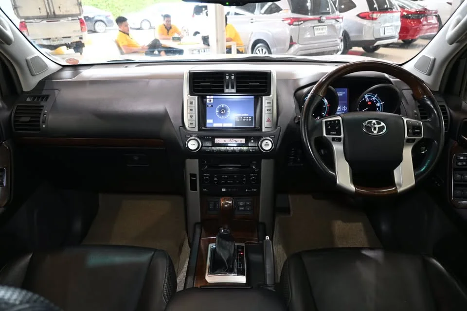 2012 Toyota Land Cruiser Prado J150 2