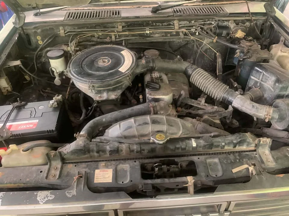 1990 Nissan Big M D21 2