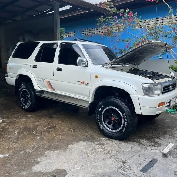 1995 Toyota Hilux Surf II 3