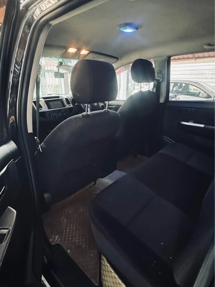 2014 Toyota Hilux VII 2