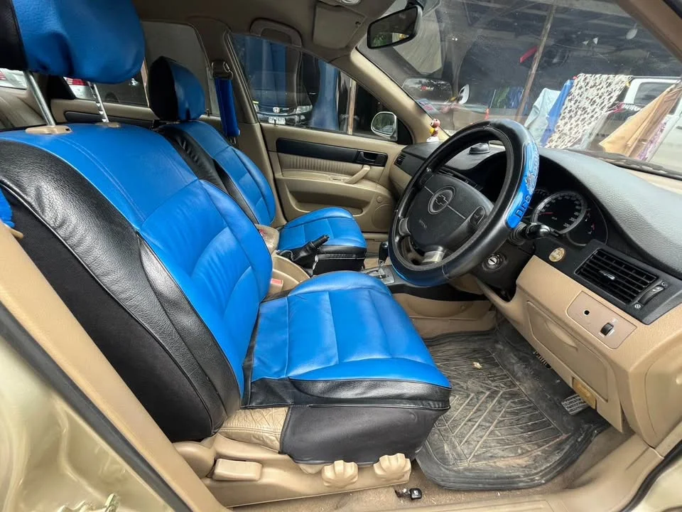 2004 Chevrolet Optra 3