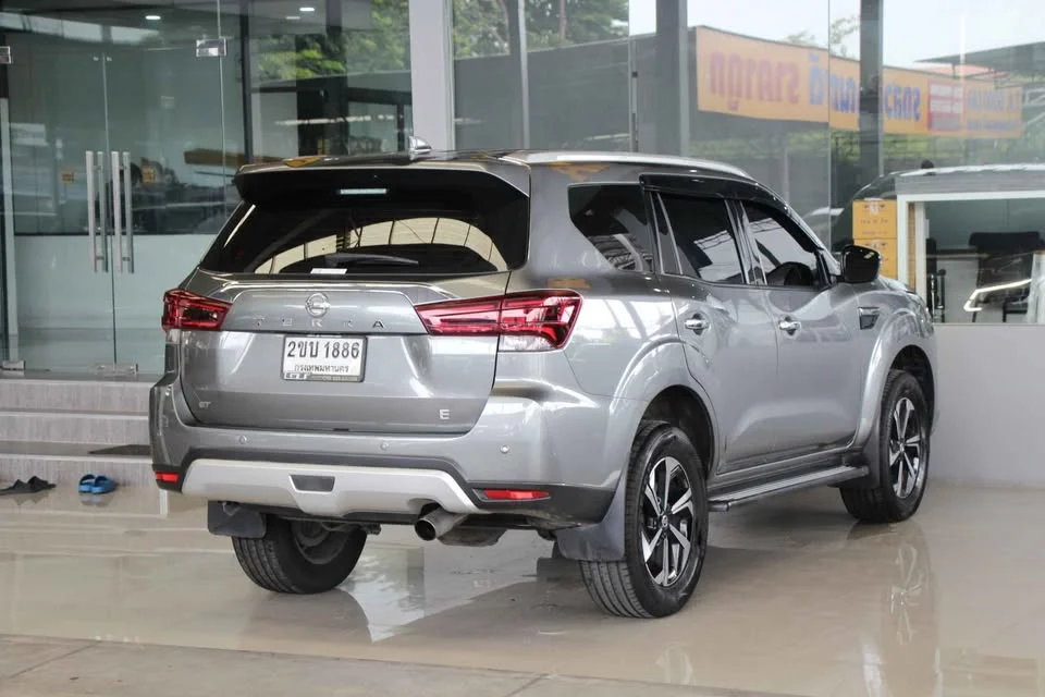 2022 Nissan Terra 3