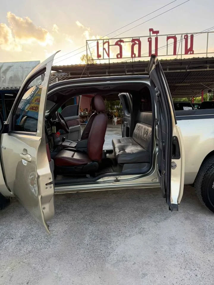 2010 Mazda BT-Series I 3