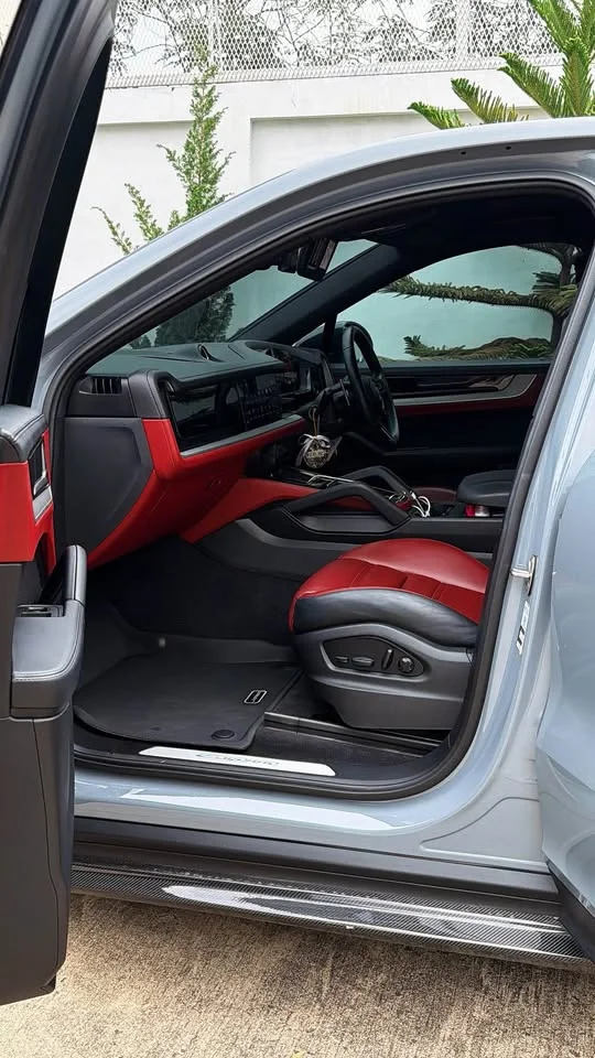 2025 Porsche Cayenne III 3