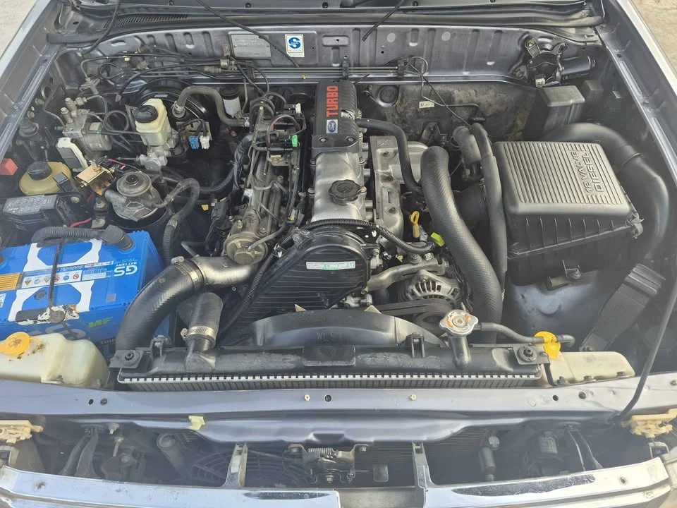 2006 Ford Everest I 3