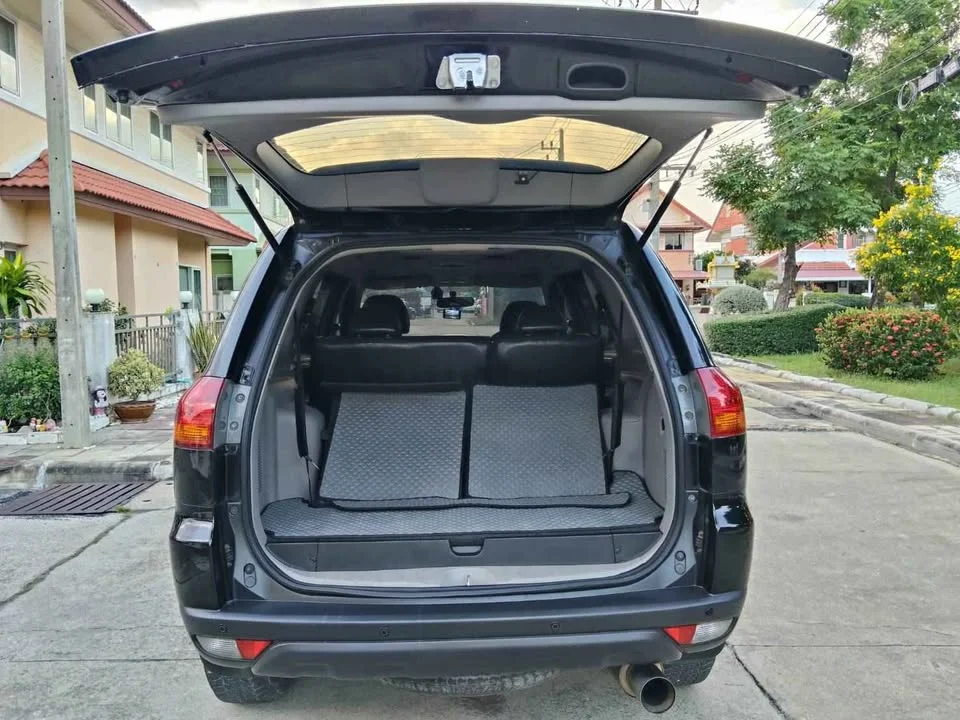 2012 Mitsubishi Pajero Sport II 3