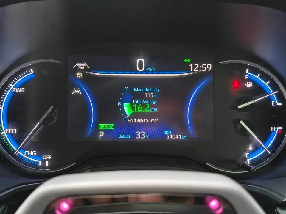 2024 Toyota Voxy IV 3
