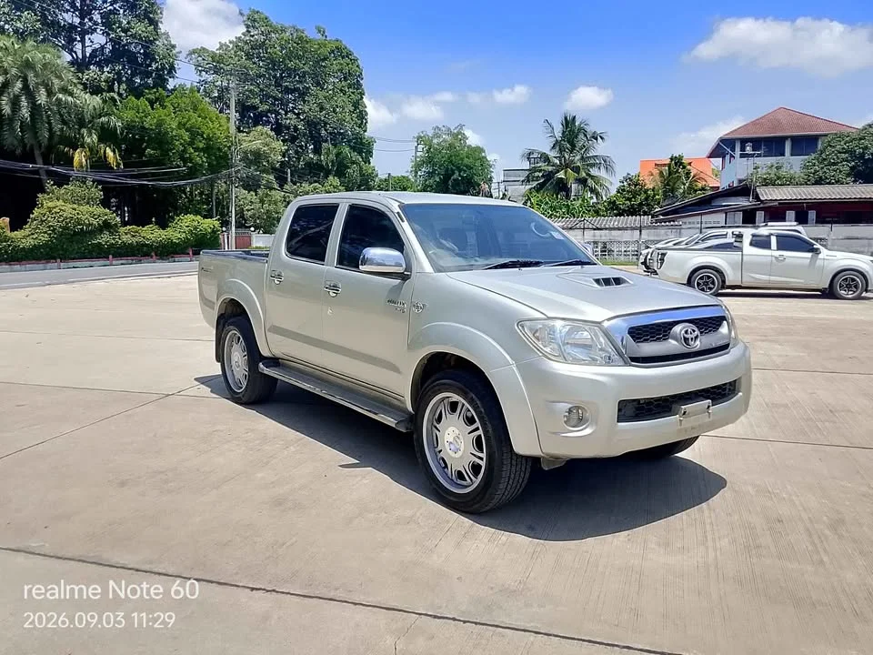 2010 Toyota Hilux VII 3