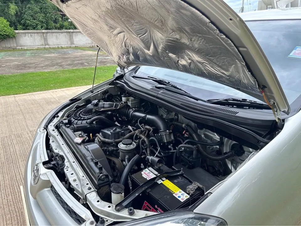 2008 Toyota Innova I 3