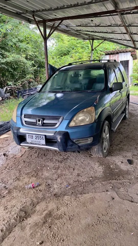 2002 Honda CR-V II 2