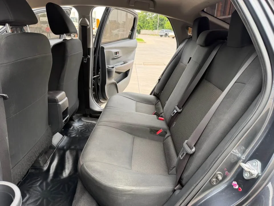 2025 Toyota Yaris ATIV IV 3