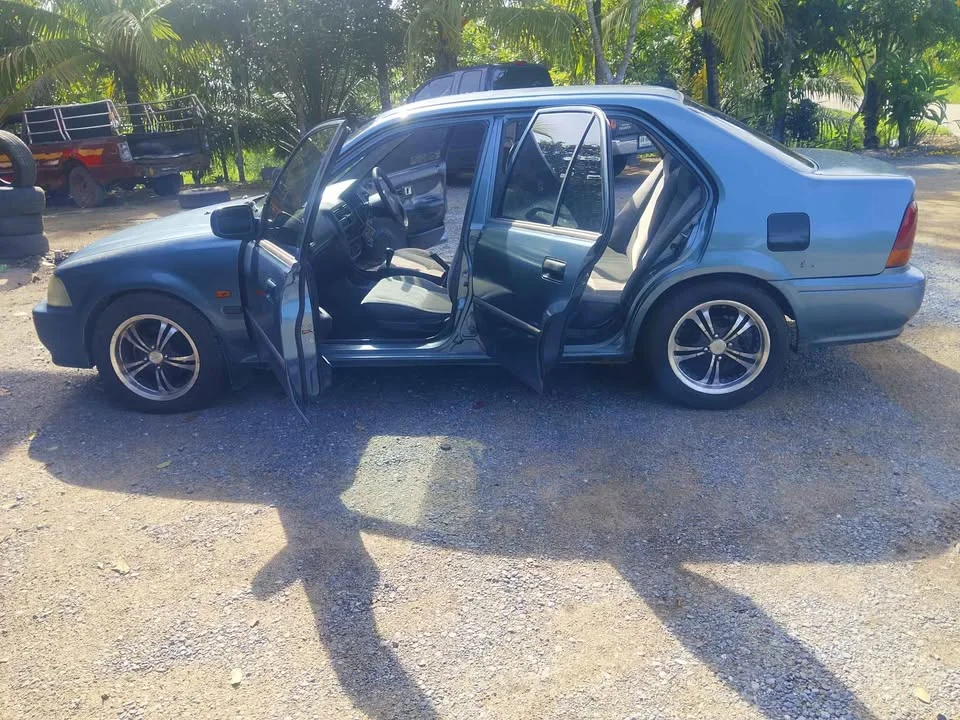 1997 Honda City III 3
