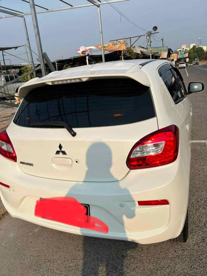 2018 Mitsubishi Mirage VI 3