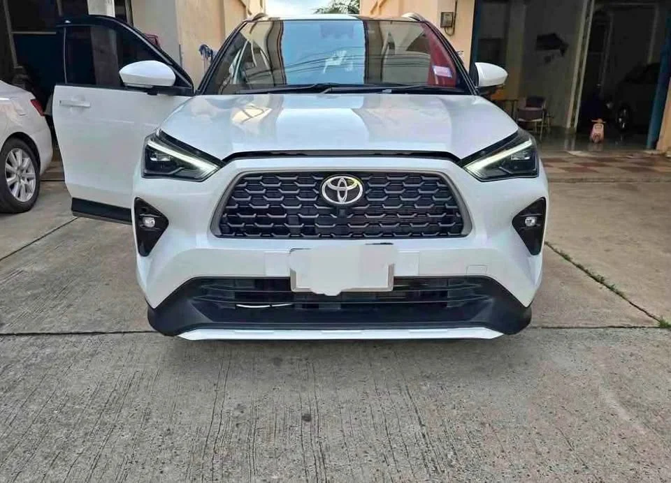 2024 Toyota Yaris Cross AC200 2