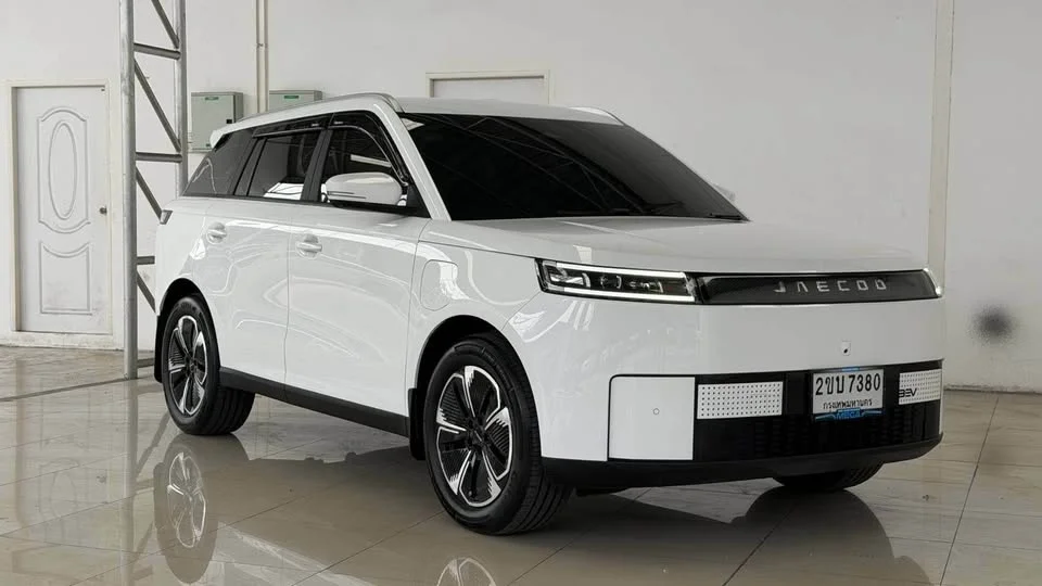 2025 Land Rover Range Rover Sport III 2