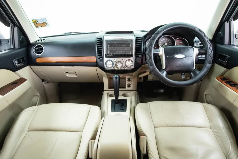 2008 Ford Everest I 3