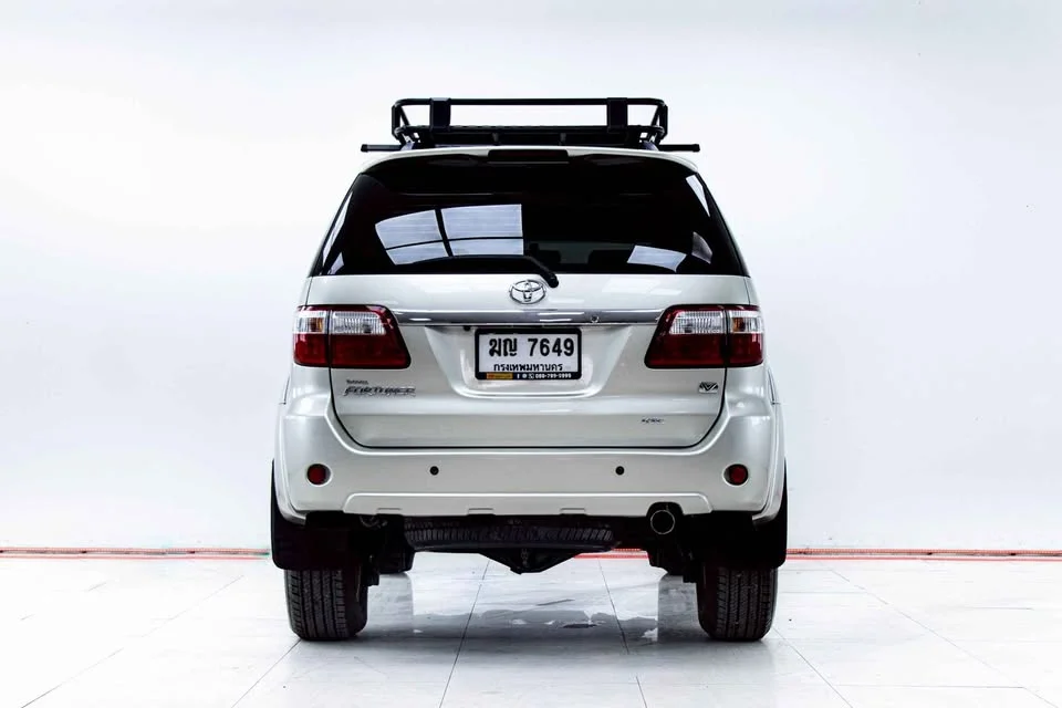 2009 Toyota Fortuner I 2