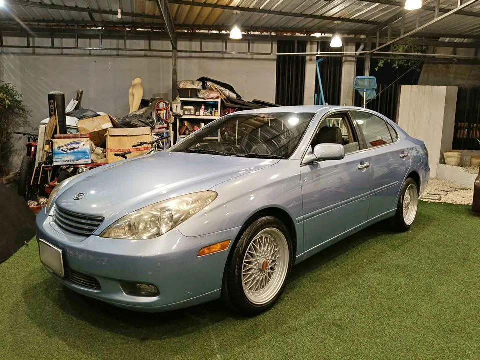 2004 Lexus ES IV 2