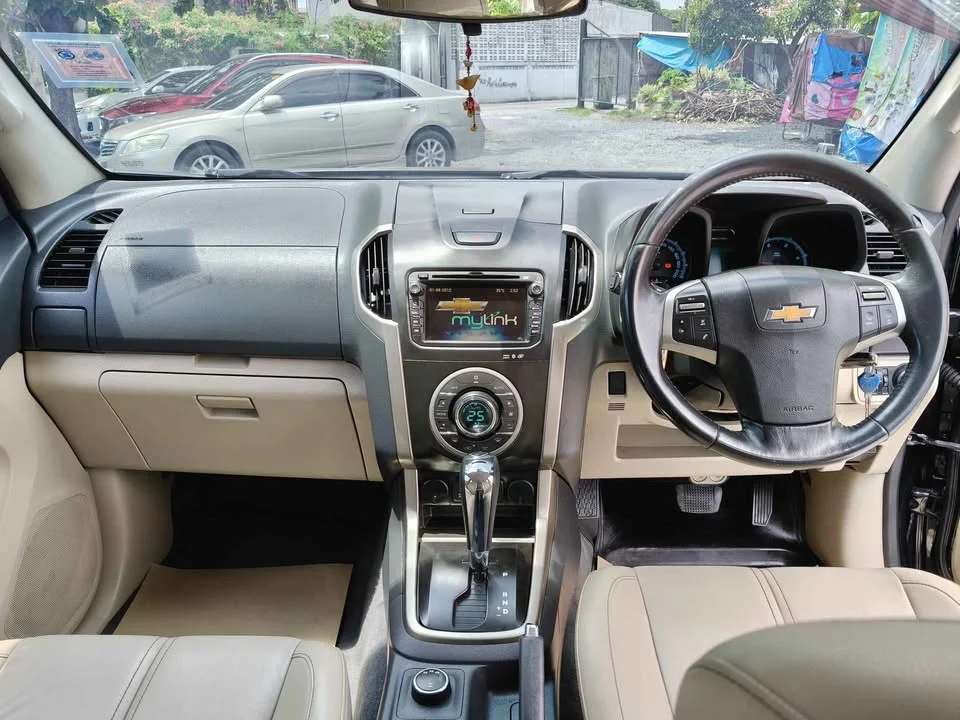 2013 Chevrolet TrailBlazer II 2