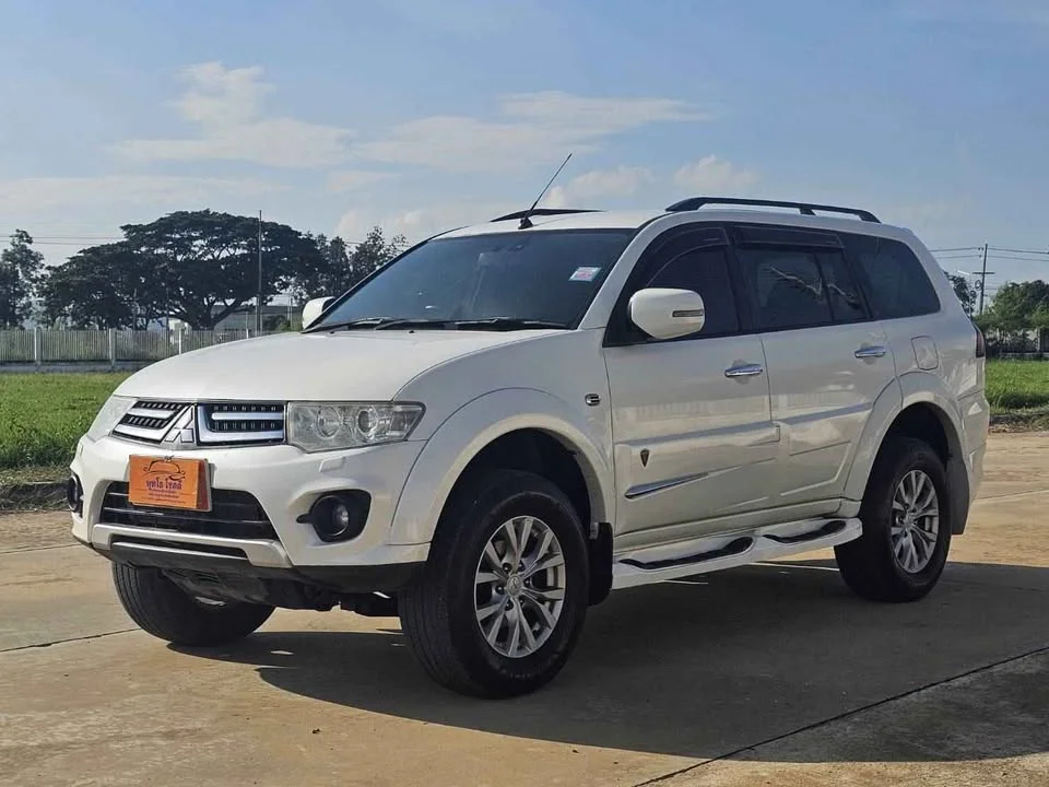 2013 Mitsubishi Pajero Sport II 3