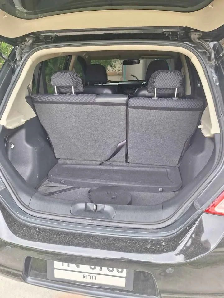 2010 Nissan Tiida I (C11) 3