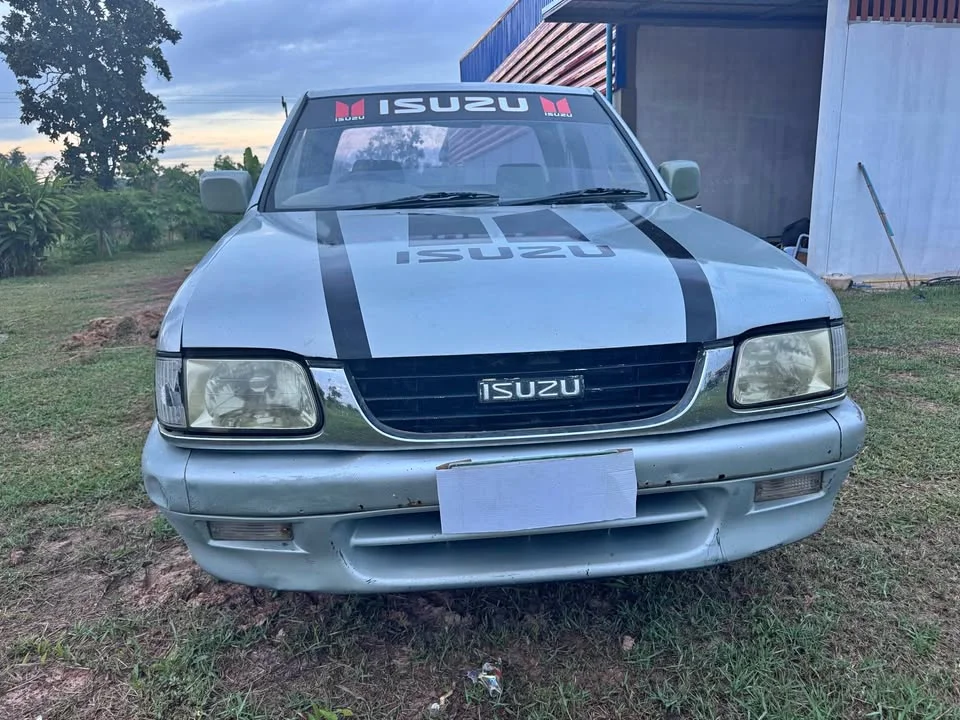 1999 Isuzu Faster Dragon Eyes III 3