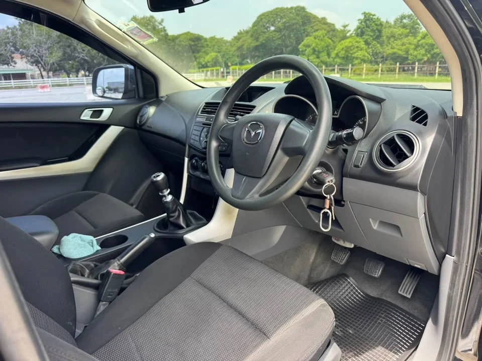2013 Mazda BT-Series II 3