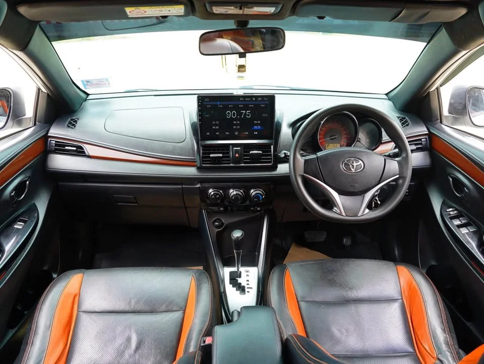 2017 Toyota Yaris III 3