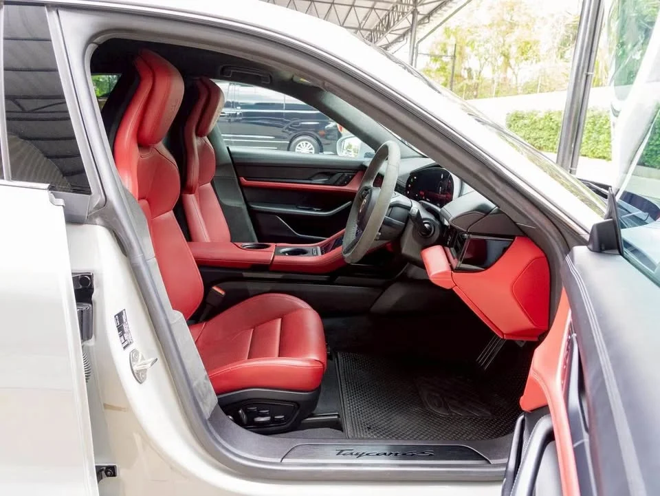 2022 Porsche Taycan 9J1 3