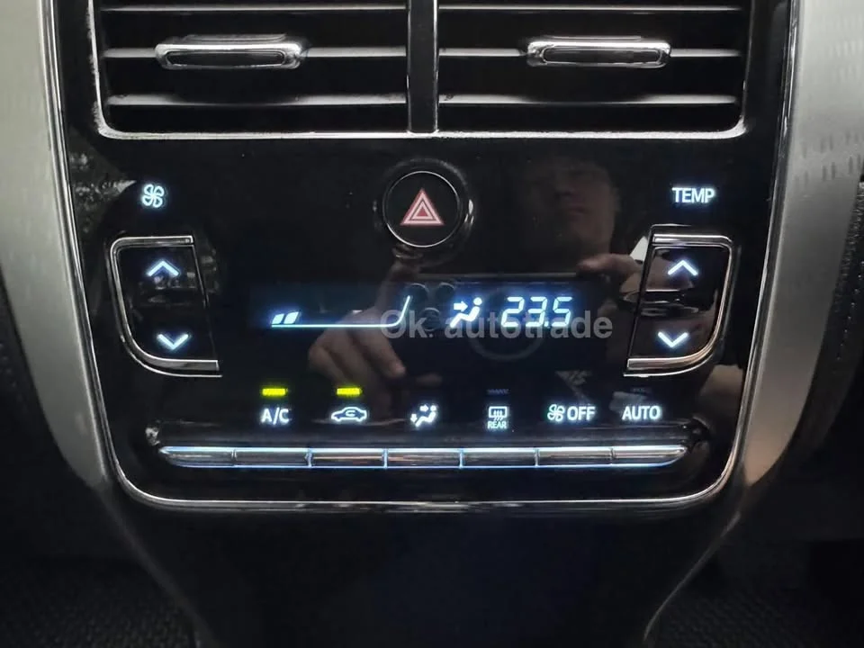 2018 Toyota Yaris ATIV III 3