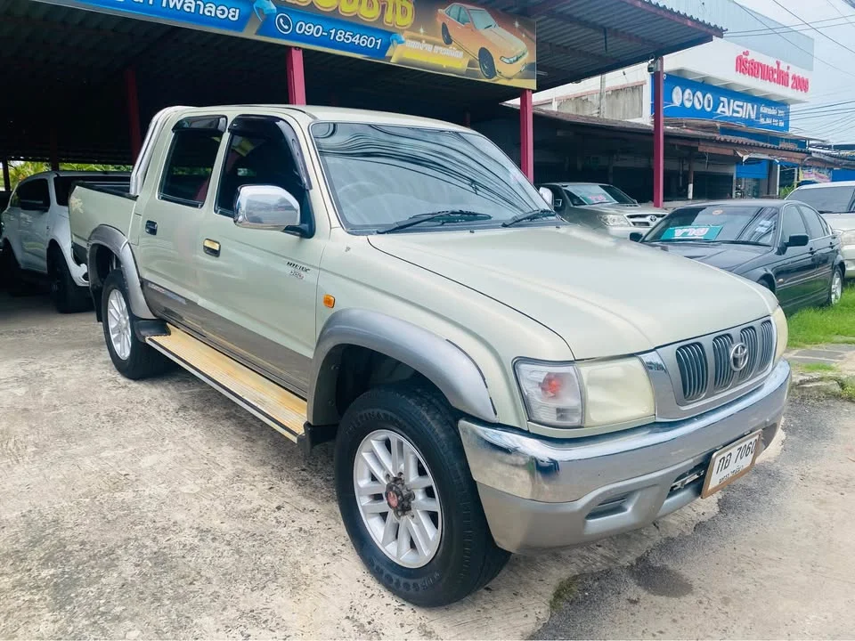 2002 Toyota Hilux Tiger VI 2