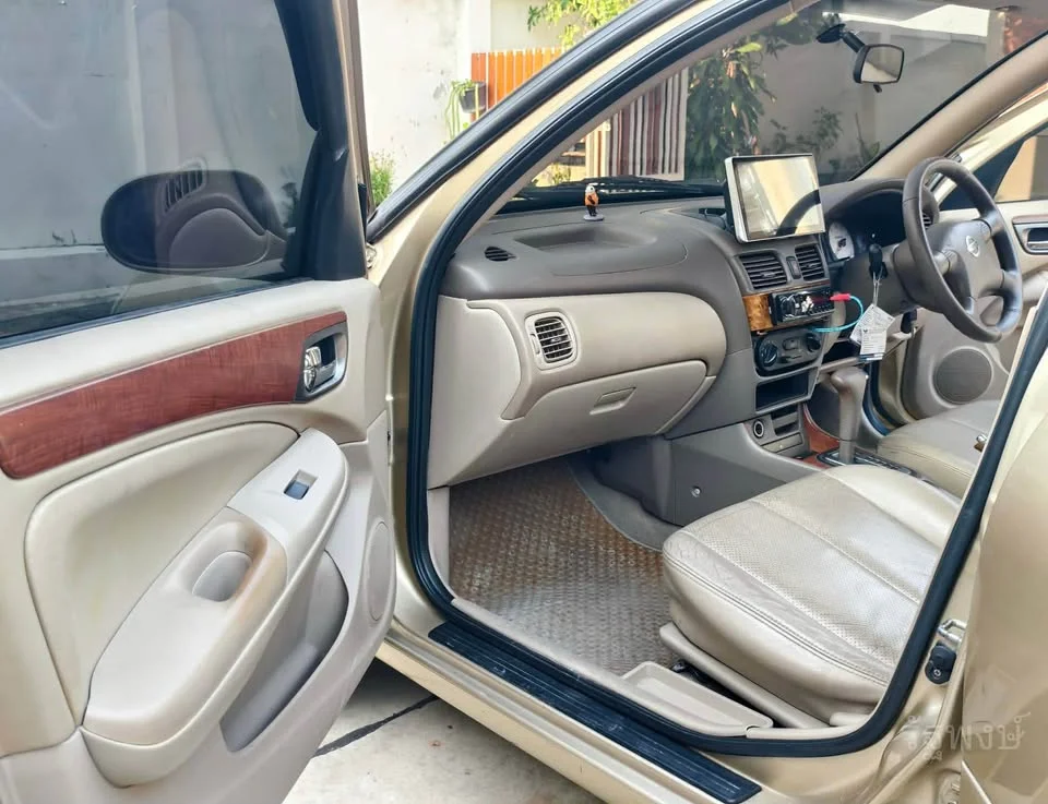 2005 Nissan Sunny N16 3
