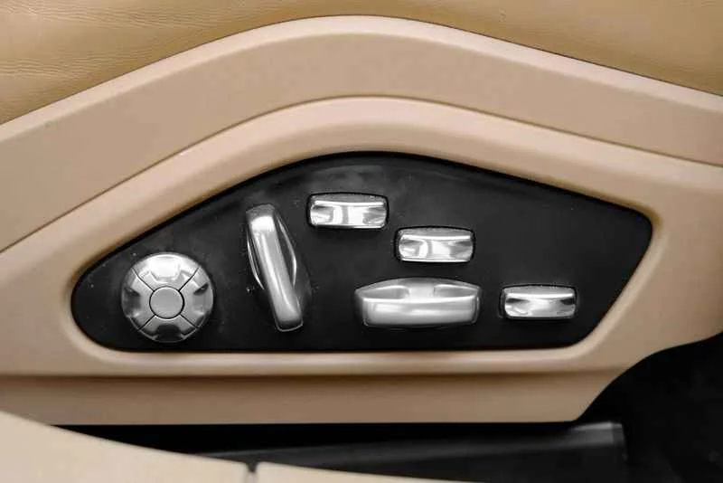 2017 Porsche Panamera II 3