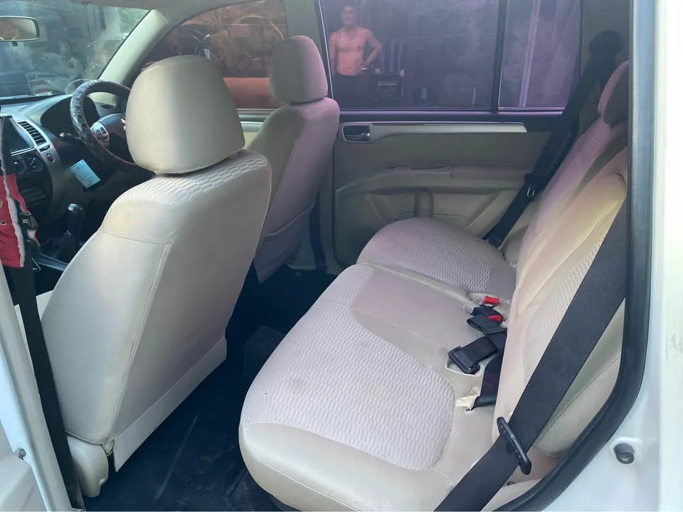 2013 Mitsubishi Pajero Sport II 2