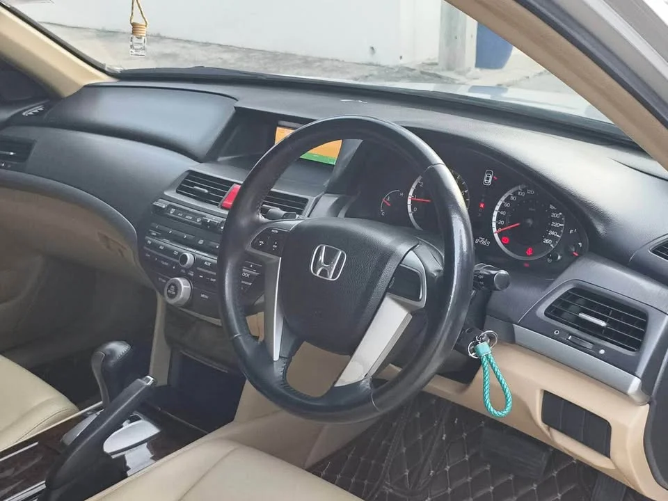2008 Honda Accord VIII 2