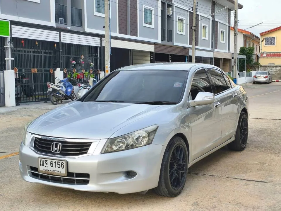 2008 Honda Accord VIII 3
