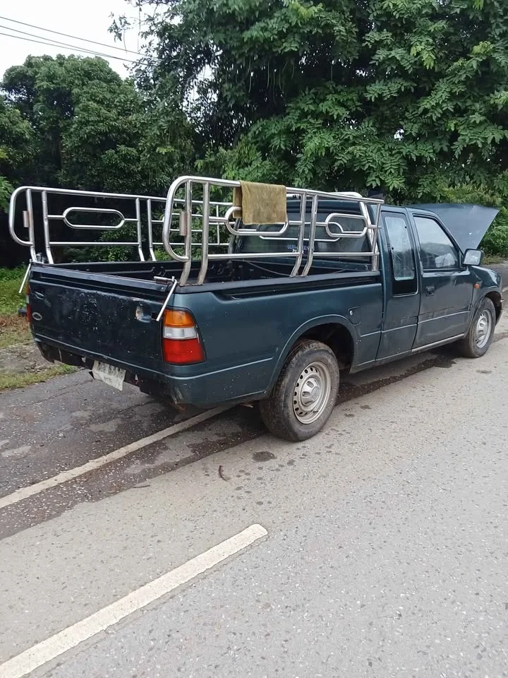 1997 Isuzu Faster Dragon Eyes III 2