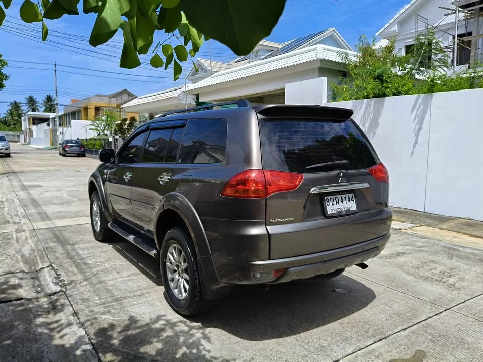2012 Mitsubishi Pajero Sport II 3