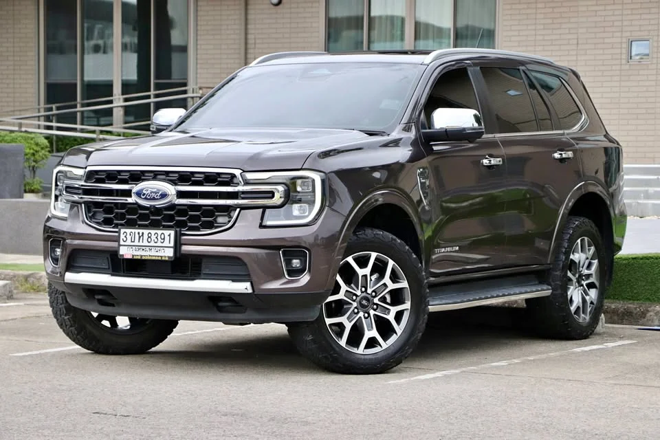 2023 Ford Everest III 2