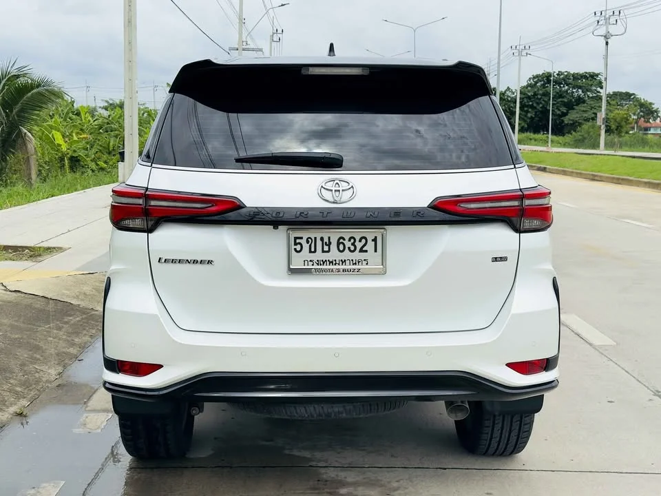 2024 Toyota Fortuner II 2