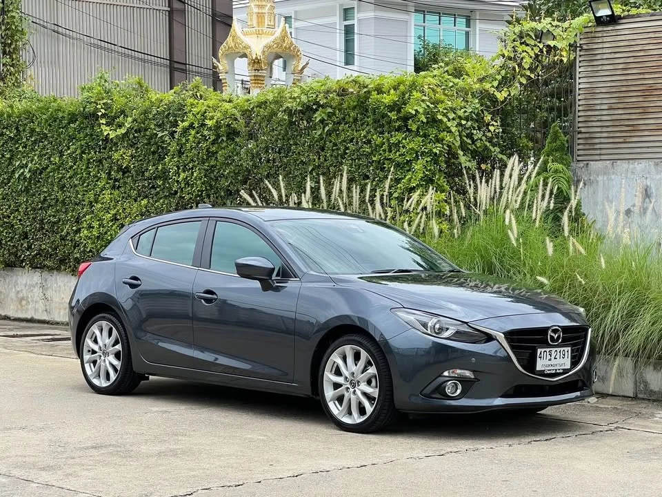2015 Mazda 3 III 2