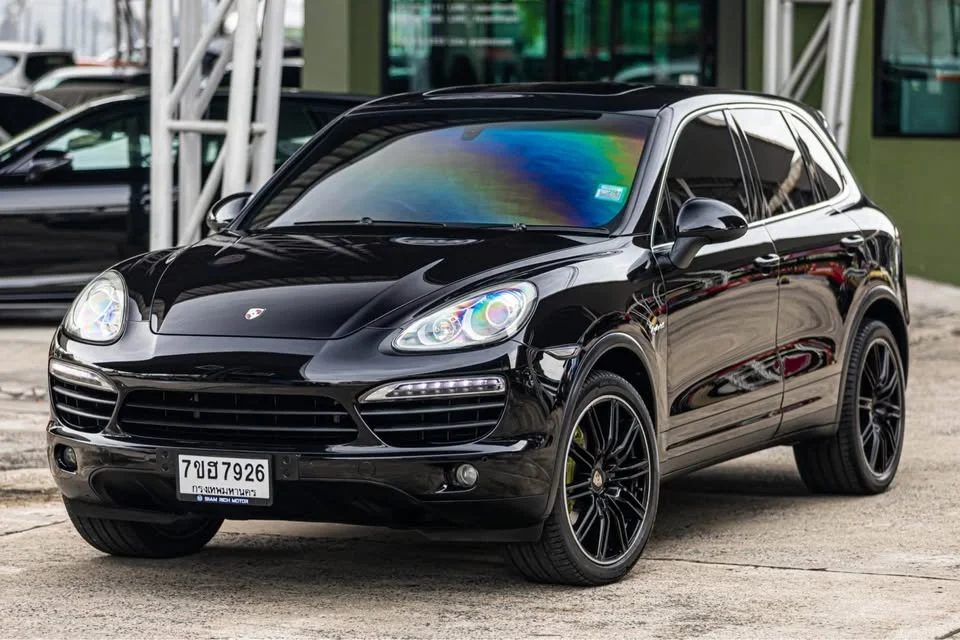 2010 Porsche Cayenne II 2